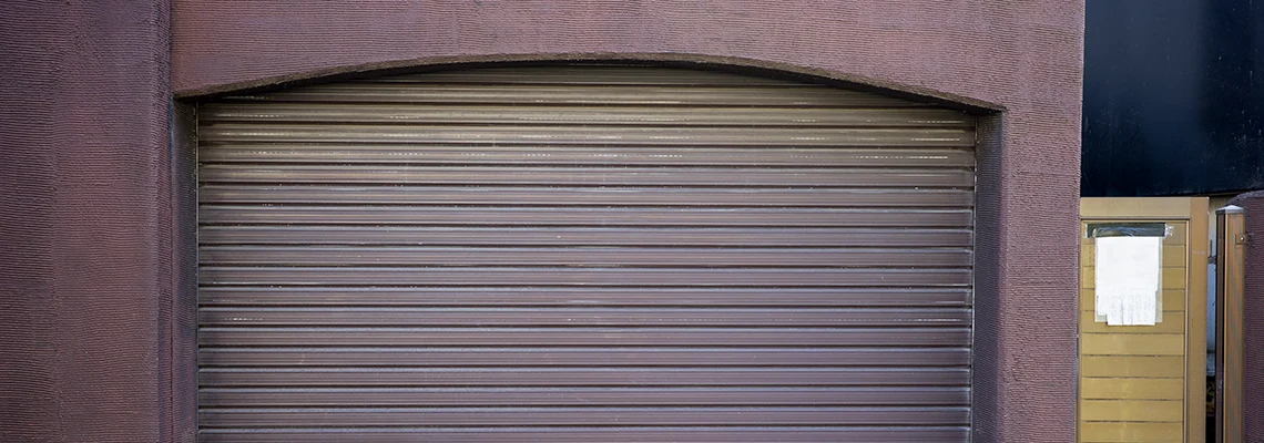 Fallen Garage Door Worn Rollers Replacement in Davie, Florida